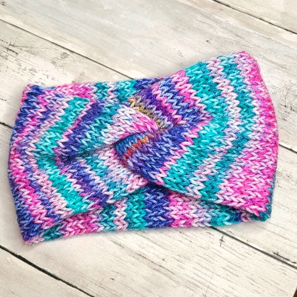 Accessories - Ladies fashionable winter earwarmers